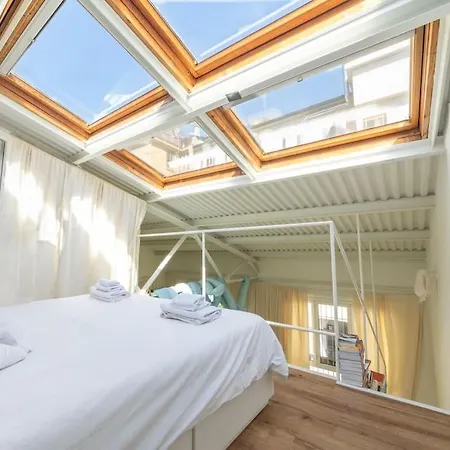 Loft Tra Arte E Luce - City Center Apartamento