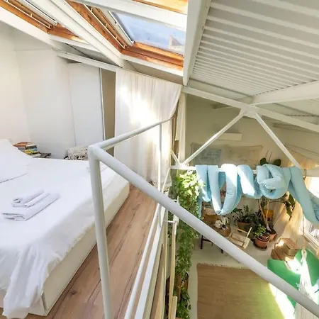 Loft Tra Arte E Luce - City Center Apartamento